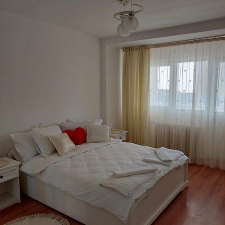 Panorama Mega Apartament Pantelimon Bucureşti Ngoại thất bức ảnh
