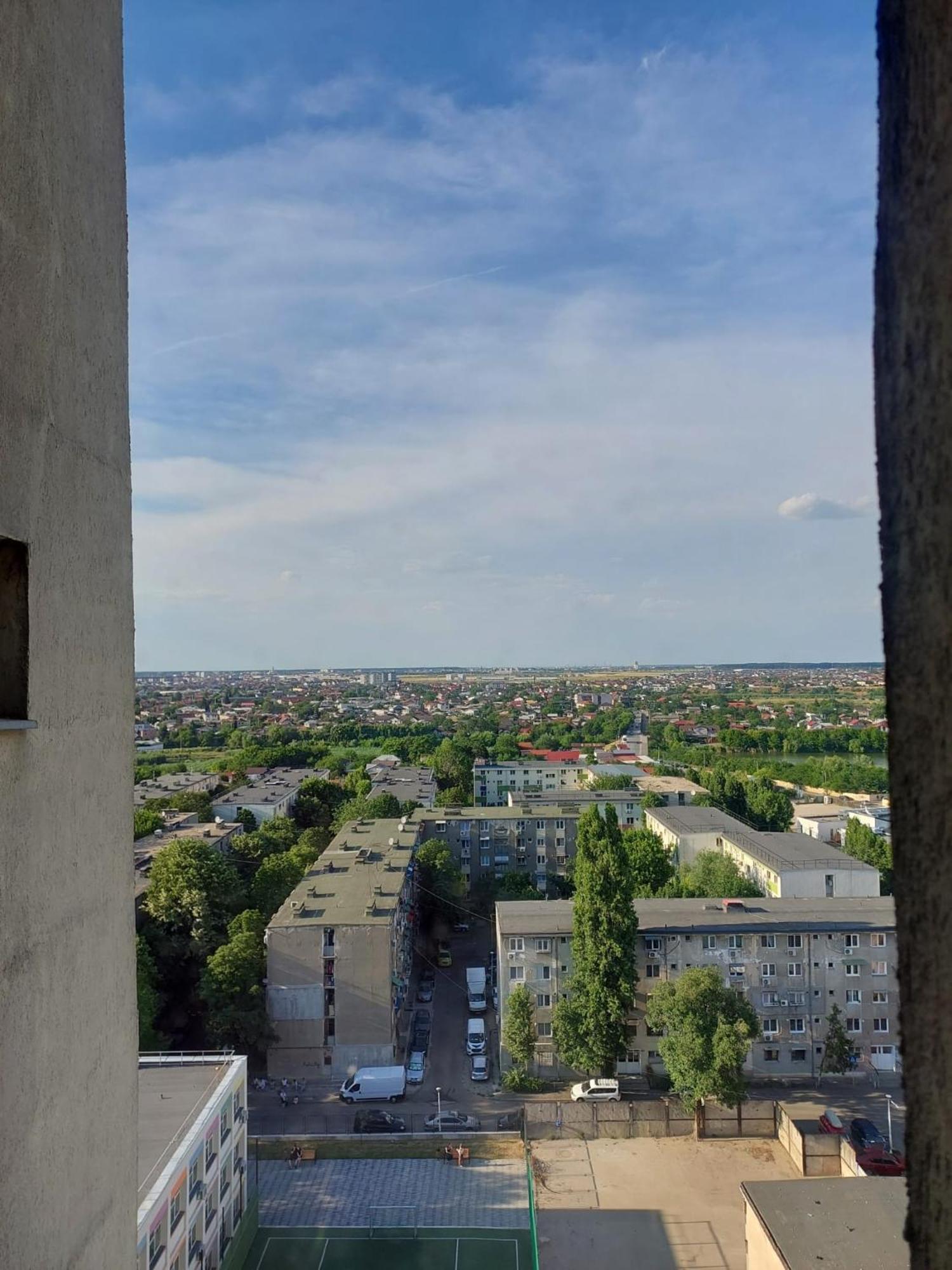 Panorama Mega Apartament Pantelimon Bucureşti Ngoại thất bức ảnh