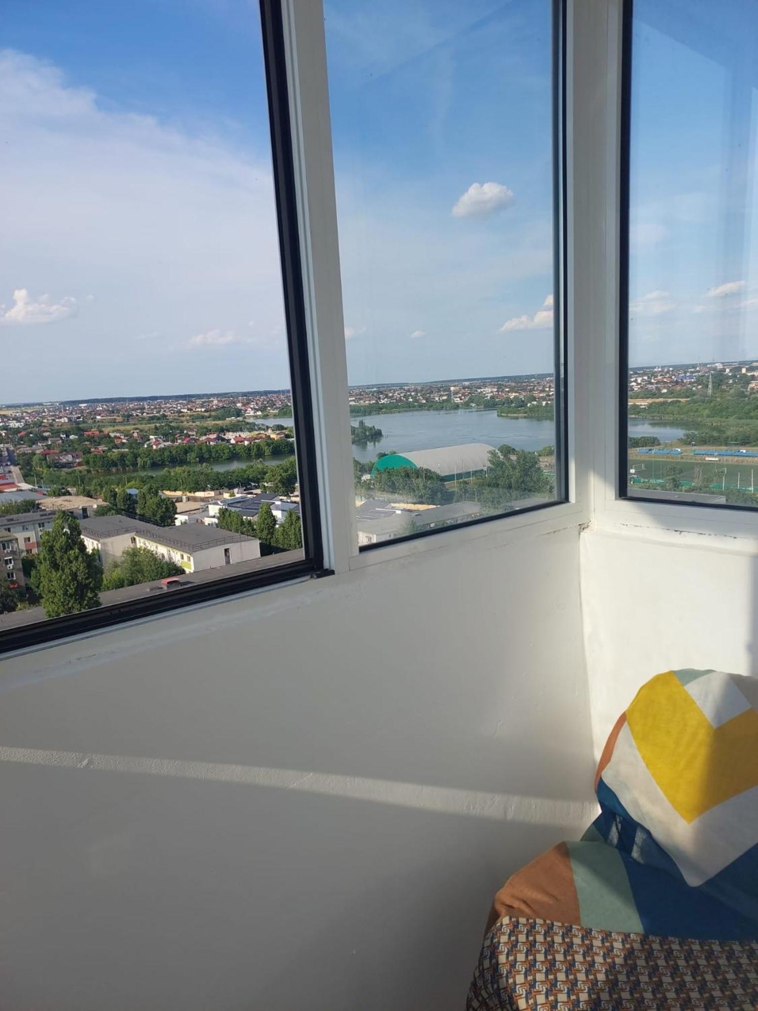 Panorama Mega Apartament Pantelimon Bucureşti Ngoại thất bức ảnh