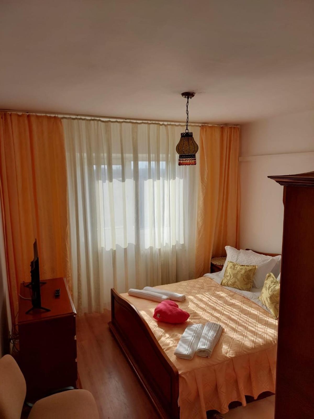 Panorama Mega Apartament Pantelimon Bucureşti Ngoại thất bức ảnh